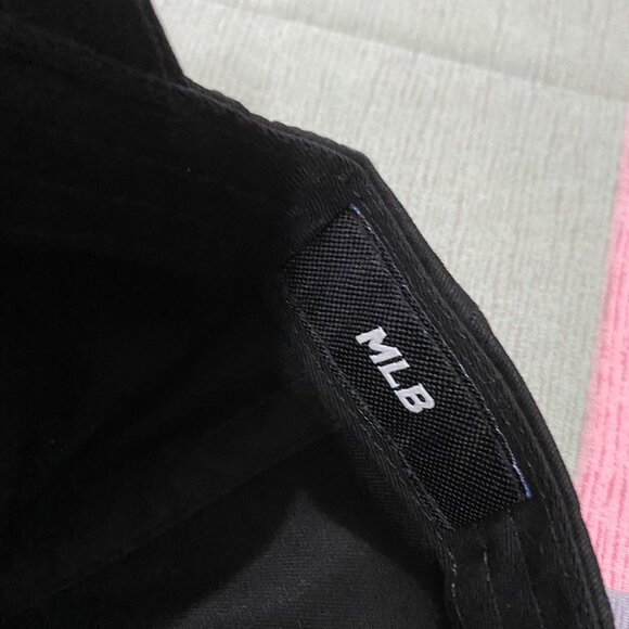 MLB LA Dodgers Black Baseball Cap - Picture 4 of 8